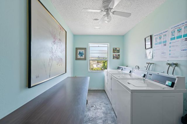 4980 E Sabal Palm Boulevard 226, Tamarac, FL 33319