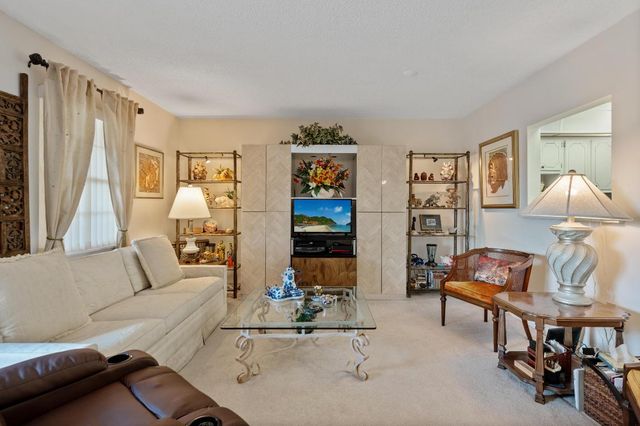 4980 E Sabal Palm Boulevard 226, Tamarac, FL 33319