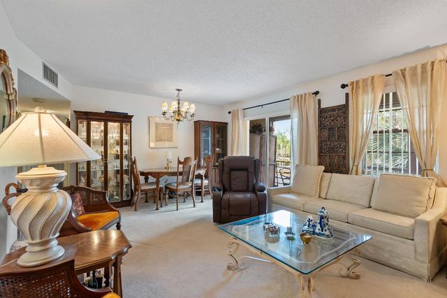 4980 E Sabal Palm Boulevard 226, Tamarac, FL 33319