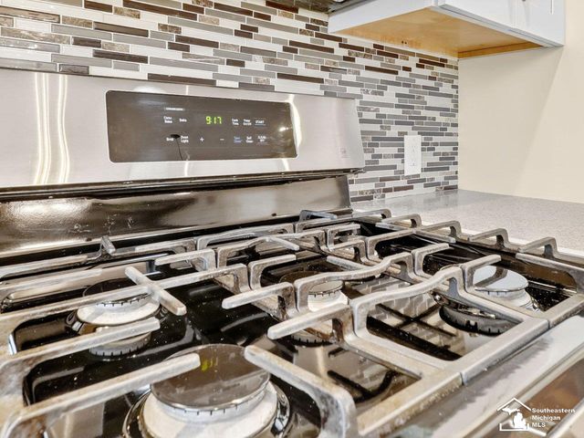 1248 Valetta Drive, Temperance, MI 48182