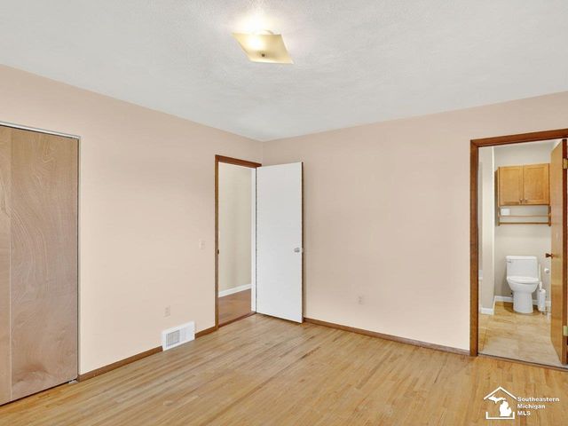 1248 Valetta Drive, Temperance, MI 48182