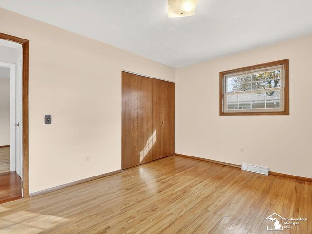 1248 Valetta Drive, Temperance, MI 48182