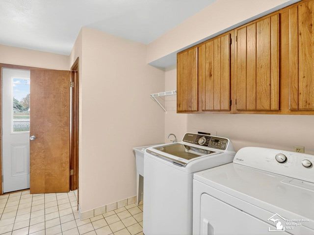 1248 Valetta Drive, Temperance, MI 48182