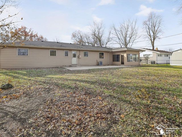 1248 Valetta Drive, Temperance, MI 48182