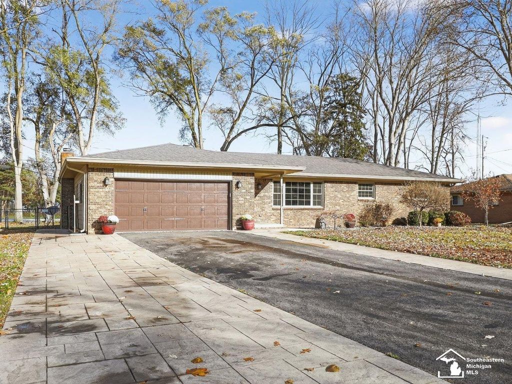 1248 Valetta Drive, Temperance, MI 48182