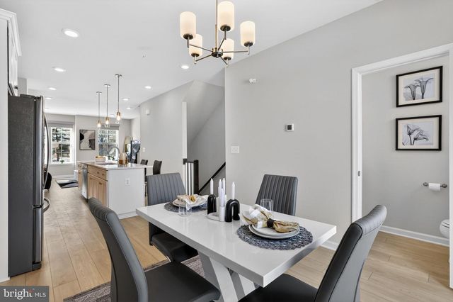 1017 VILLAGE CLUB ALY, Montgomery Village, MD 20886