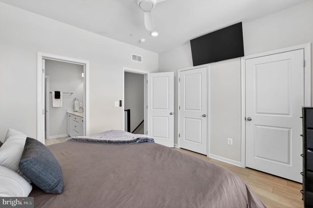 1017 VILLAGE CLUB ALY, Montgomery Village, MD 20886