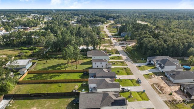 1044 Road 5203, Cleveland, TX 77327