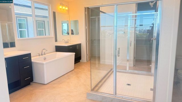 17381 Bushwick Lane, Lathrop, CA 95330