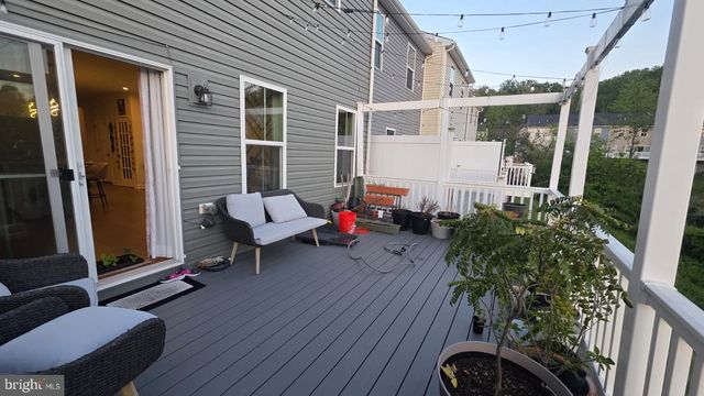 252 CHASE DR, Downingtown, PA 19335
