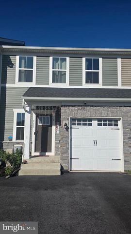 252 CHASE DR, Downingtown, PA 19335