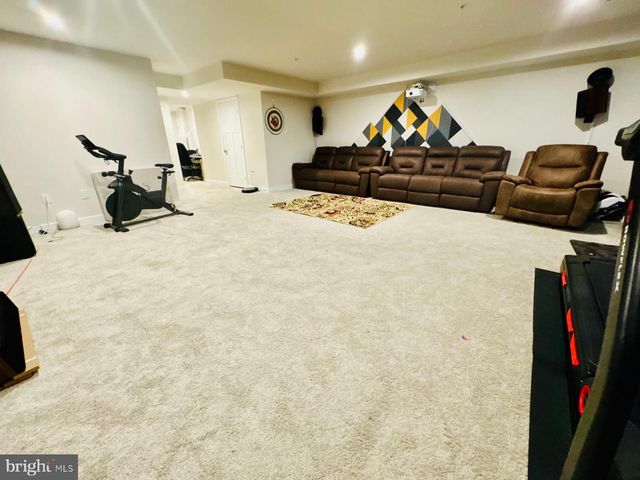 252 CHASE DR, Downingtown, PA 19335