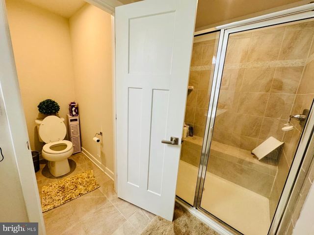 252 CHASE DR, Downingtown, PA 19335