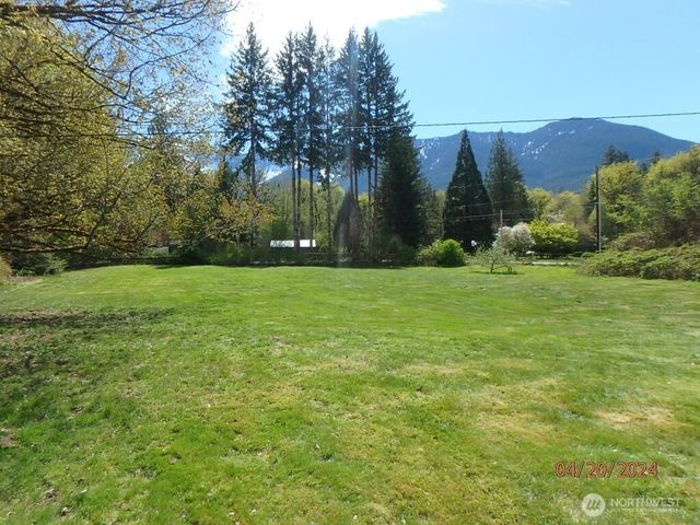 31015 W Whitehorse Drive, Arlington, WA 98223