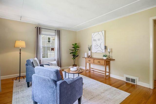 4 Ledgewood Drive, Boylston, MA 01505