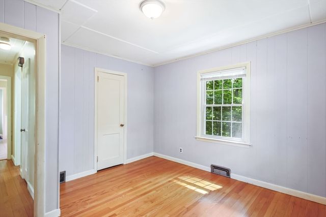 4 Ledgewood Drive, Boylston, MA 01505