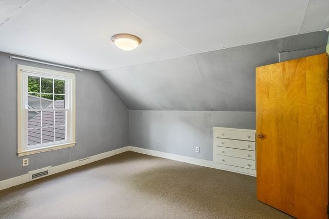4 Ledgewood Drive, Boylston, MA 01505