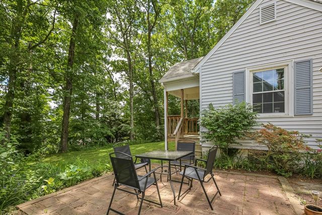 4 Ledgewood Drive, Boylston, MA 01505