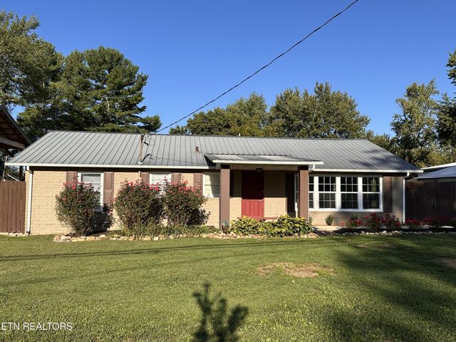 235 Rugby Ave, Jamestown, TN 38556