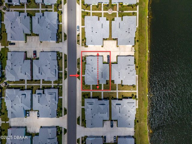 425 Lime Avenue, Daytona Beach, FL 32124