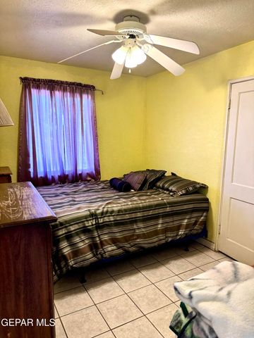 7800 HERMOSILLO Drive, El Paso, TX 79915