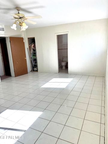 7800 HERMOSILLO Drive, El Paso, TX 79915