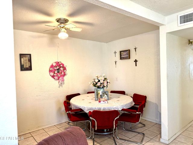 7800 HERMOSILLO Drive, El Paso, TX 79915