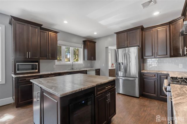 205 Water Street, Perth Amboy, NJ 08861