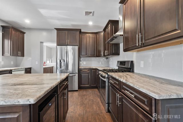 205 Water Street, Perth Amboy, NJ 08861