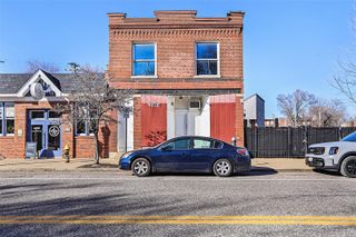 4185 Manchester Avenue, St Louis, MO 63110