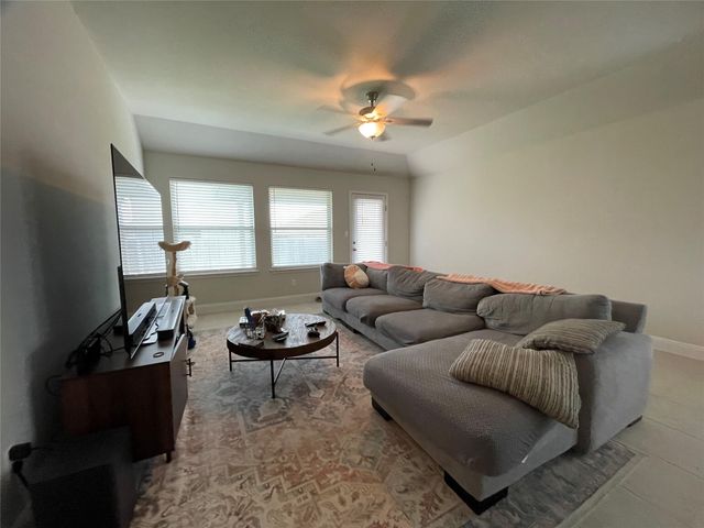 3477 Pauling LOOP, Round Rock, TX 78665