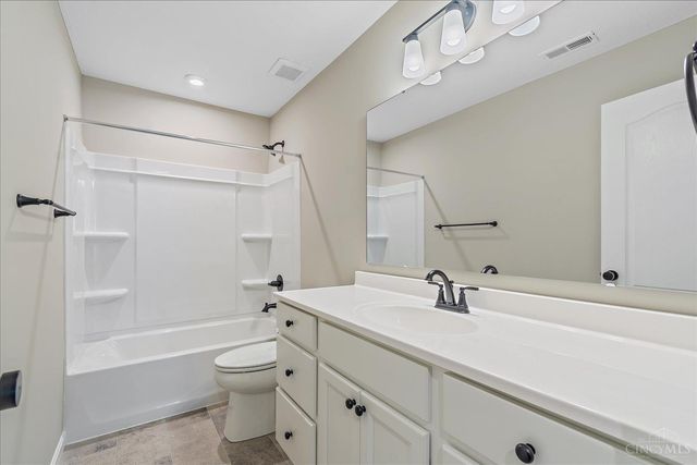 2030 Pebble Grove Way, Goshen Twp, OH 45122