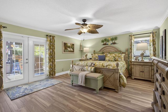 9 Kintyre Road, Palm Beach Gardens, FL 33418