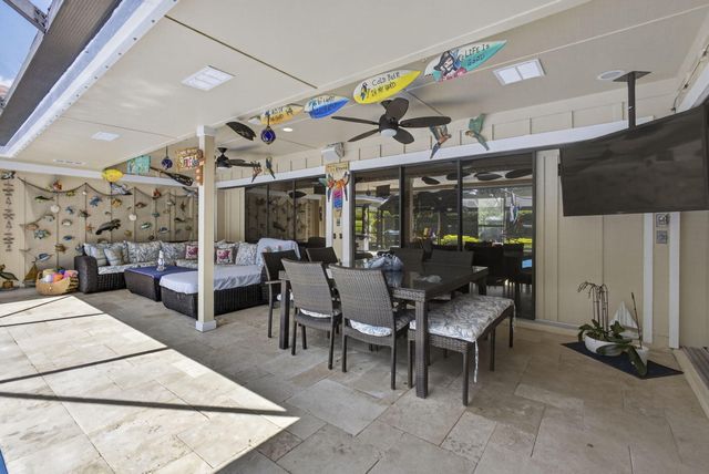 9 Kintyre Road, Palm Beach Gardens, FL 33418