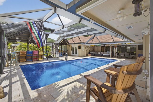 9 Kintyre Road, Palm Beach Gardens, FL 33418