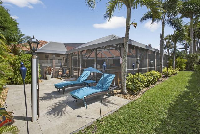 9 Kintyre Road, Palm Beach Gardens, FL 33418