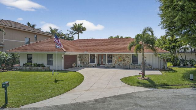 9 Kintyre Road, Palm Beach Gardens, FL 33418