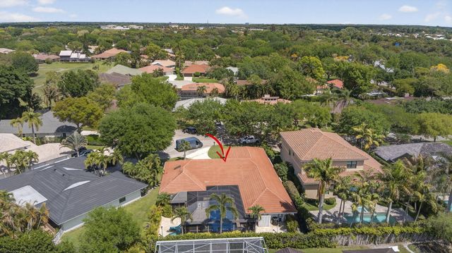 9 Kintyre Road, Palm Beach Gardens, FL 33418