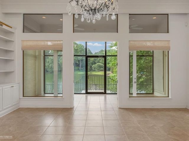 2 Beaux Rivages Drive, Shreveport, LA 71106