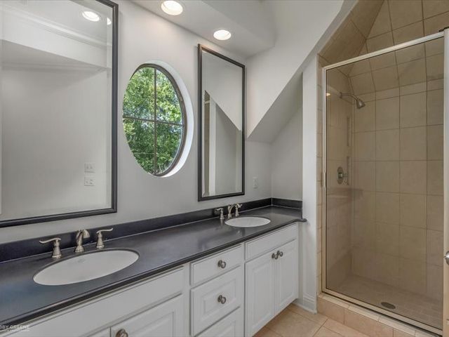 2 Beaux Rivages Drive, Shreveport, LA 71106