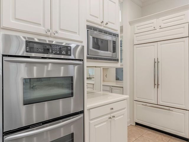 2 Beaux Rivages Drive, Shreveport, LA 71106