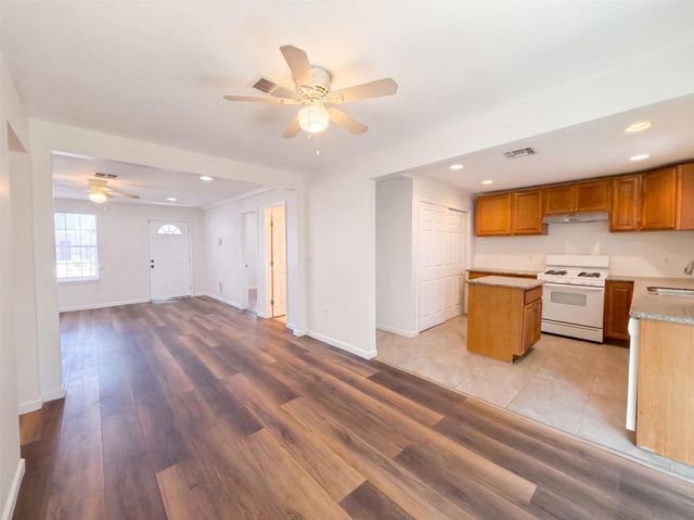 3537 Rebecca Street, Houston, TX 77021