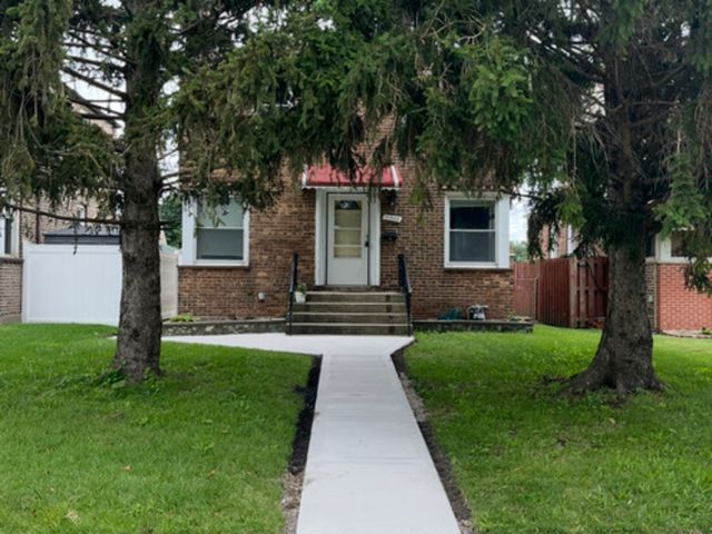 11353 S Ewing Avenue, Chicago, IL 60617