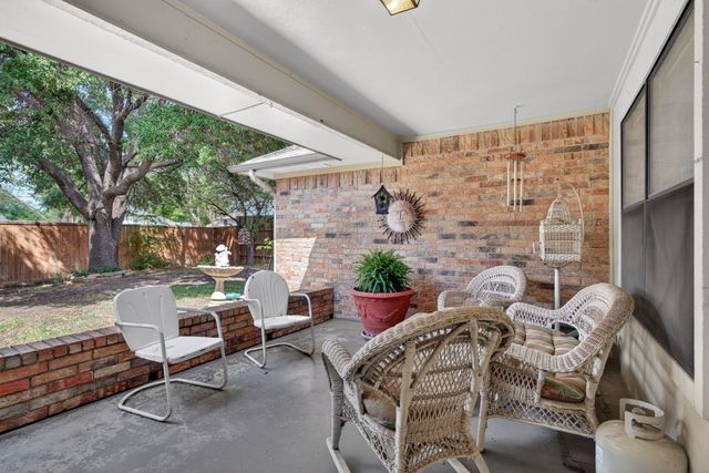 2305 Skiles Drive, Plano, TX 75075