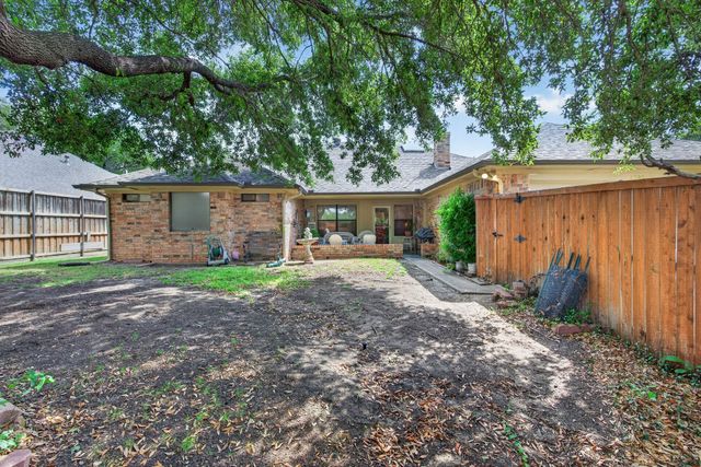 2305 Skiles Drive, Plano, TX 75075