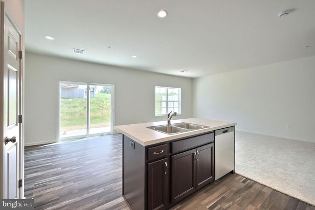 7859 BRIARWOOD DR, Harrisburg, PA 17112