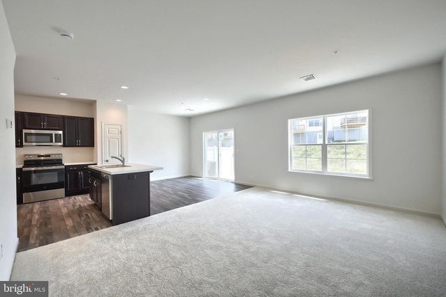 7859 BRIARWOOD DR, Harrisburg, PA 17112