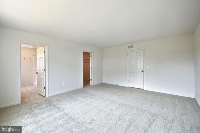 7859 BRIARWOOD DR, Harrisburg, PA 17112