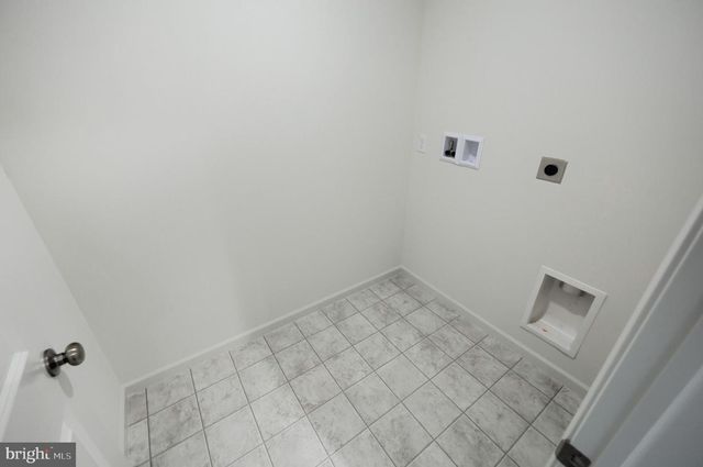 7859 BRIARWOOD DR, Harrisburg, PA 17112