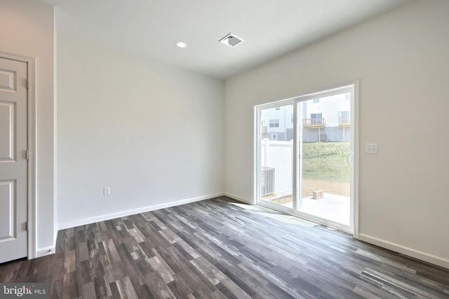 7859 BRIARWOOD DR, Harrisburg, PA 17112